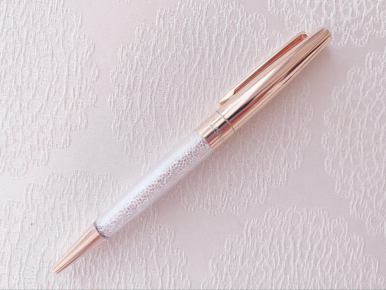 スワロフスキーボールペンをジェットストリーム化!替え芯と交換方法も。 ゆうすぺーす スワロフスキーボールペンをジェットストリーム化!替え芯と交換方法も。 ゆうすぺーす